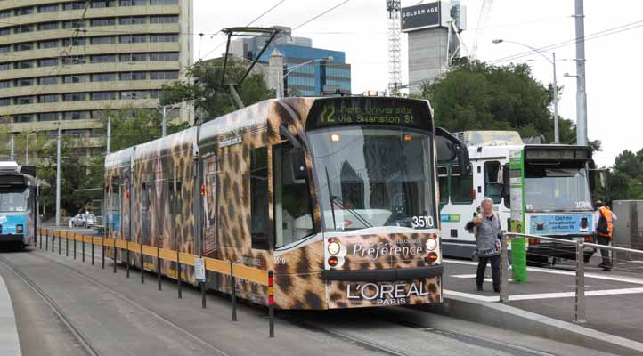 Yarra Trams Combino 3510 L'Oreal